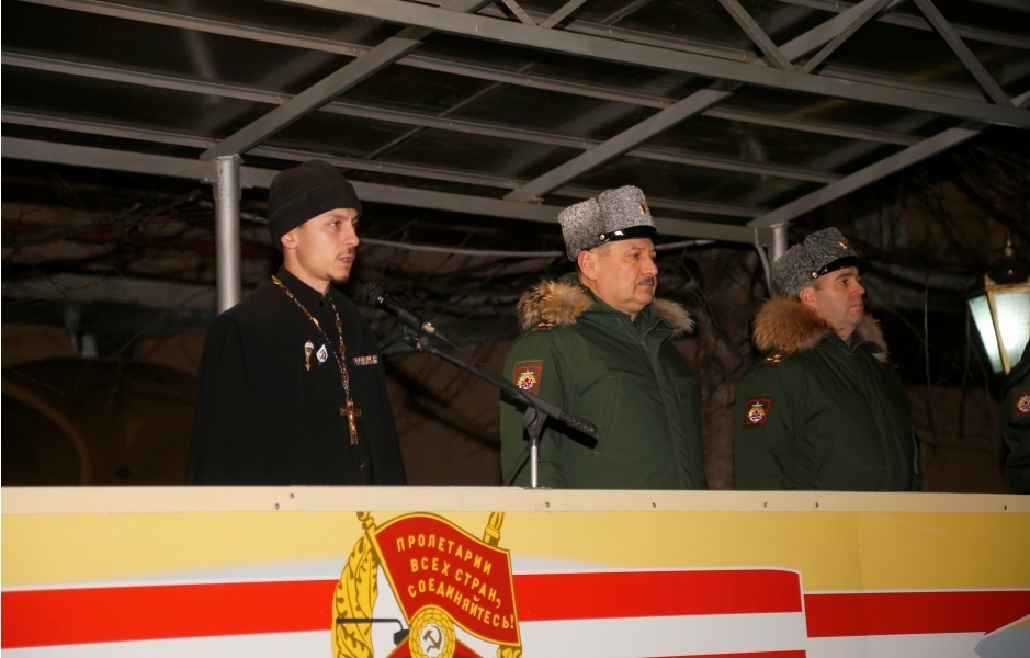 В Военном институте (инженерно-техническом) встретили ковчег с частицей мощей Святителя Николая Чудотворца В Военном институте (инженерно-техническом) встретили ковчег с частицей мощей Святителя Николая Чудотворца