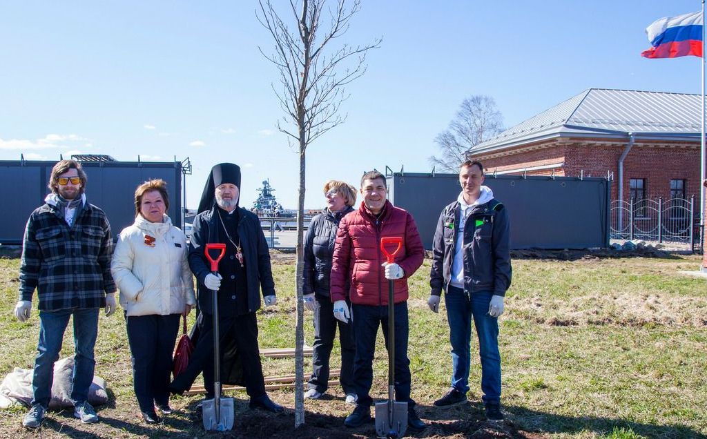 Архимандрит Алексий (Ганьжин) принял участие в «Добром субботнике» в городе Кронштадте Архимандрит Алексий (Ганьжин) принял участие в «Добром субботнике» в городе Кронштадте