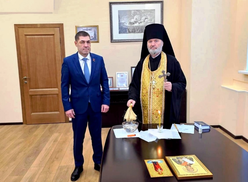 Архимандрит Алексий (Ганьжин) принял участие в юбилейном торжественном собрании Городской аварийно-восстановительной службы Санкт-Петрбурга Архимандрит Алексий (Ганьжин) принял участие в юбилейном торжественном собрании Городской аварийно-восстановительной службы Санкт-Петрбурга