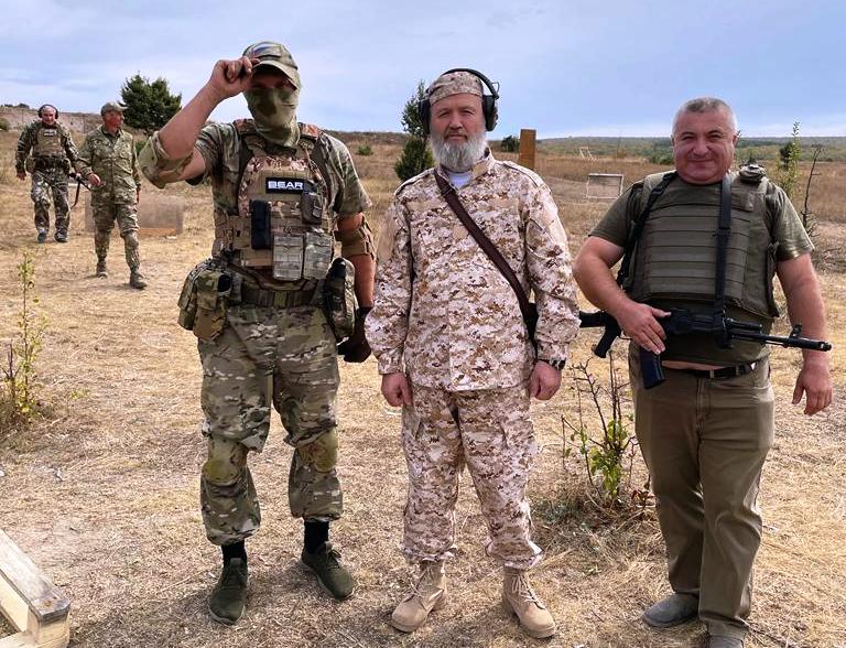Архимандрит Алексий (Ганьжин) посетил полигон подготовки бойцов СВО Архимандрит Алексий (Ганьжин) посетил полигон подготовки бойцов СВО