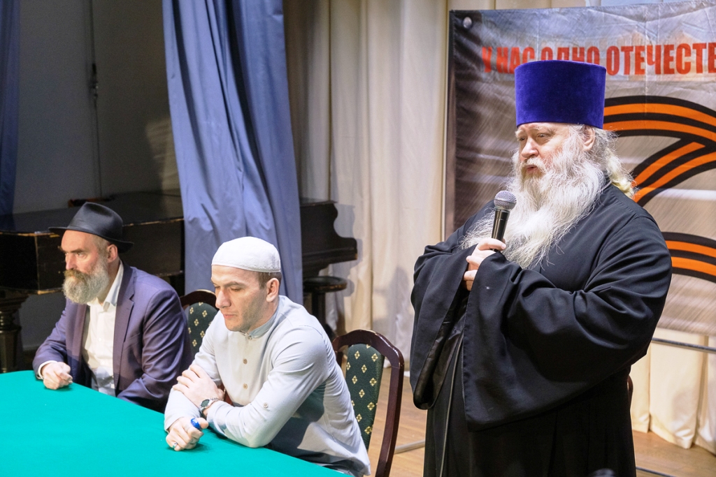 Состоялось патриотическое торжественное мероприятие «У нас одно Отечество - Россия» Состоялось патриотическое торжественное мероприятие «У нас одно Отечество - Россия»