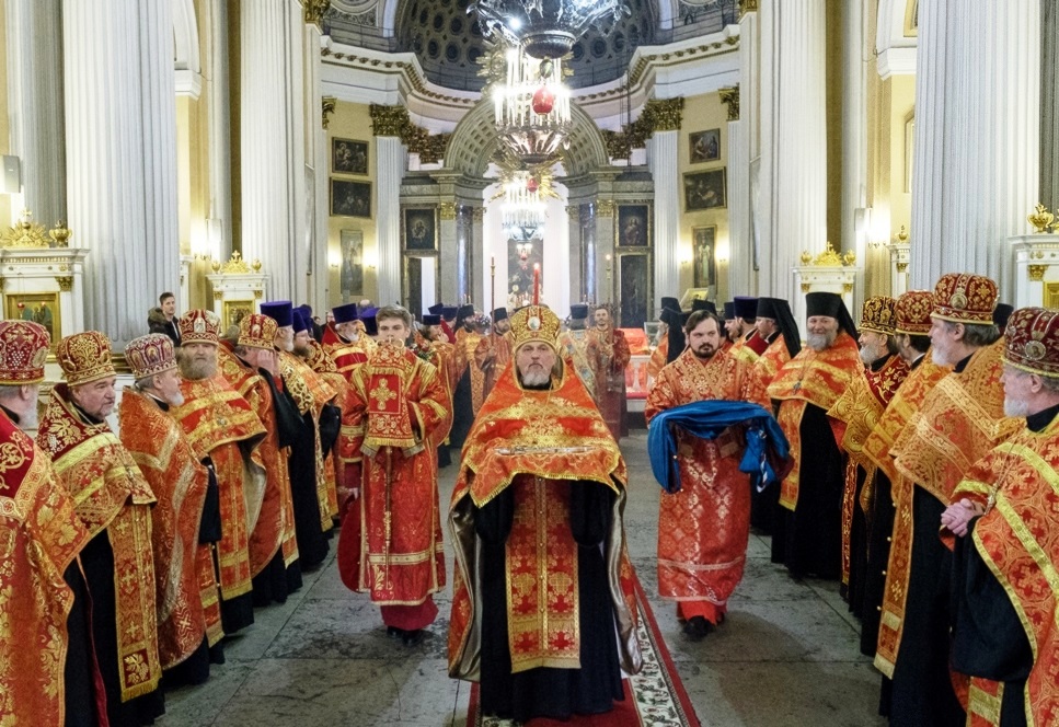 Зам. председателя Синодального отдела РПЦ Архимандрит Алексий (Ганьжин) принял участие в пасхальной вечерни в Александро-Невской лавре Зам. председателя Синодального отдела РПЦ Архимандрит Алексий (Ганьжин) принял участие в пасхальной вечерни в Александро-Невской лавре