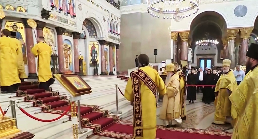 В годовщину Крещения Руси архимандрит Алексий (Ганьжин) сослужил митрополиту Варсонофию на Божественной литургии в Кронштадтском Никольском Морском ставропигиальном соборе В годовщину Крещения Руси архимандрит Алексий (Ганьжин) сослужил митрополиту Варсонофию на Божественной литургии в Кронштадтском Никольском Морском ставропигиальном соборе