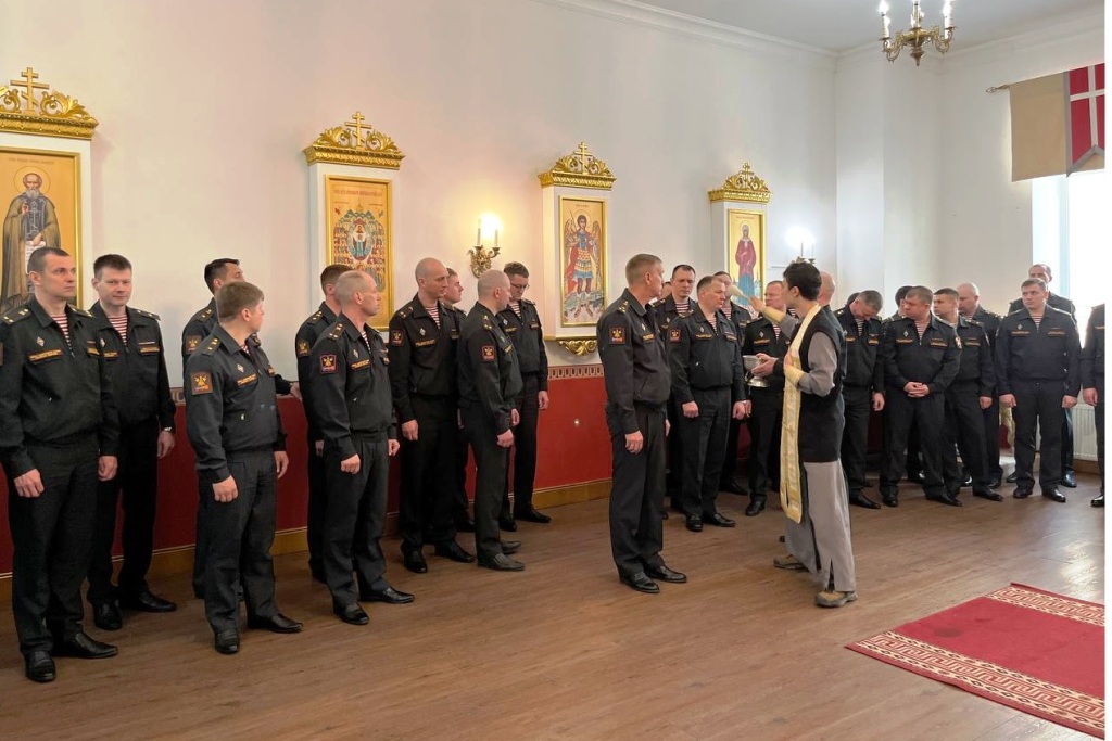 Благоукрашение храма в честь свт. Игнатия (Брянчанинова) при Военном институте Военного благочиния Санкт-Петербургской епархии Благоукрашение храма в честь свт. Игнатия (Брянчанинова) при Военном институте Военного благочиния Санкт-Петербургской епархии