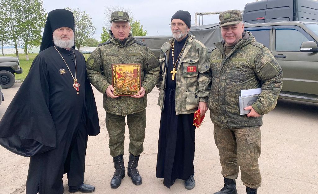 Архимандрит Алексий (Ганьжин) в оперативной группе ЗВО принял участие в праздновании Дня Победы Архимандрит Алексий (Ганьжин) в оперативной группе ЗВО принял участие в праздновании Дня Победы
