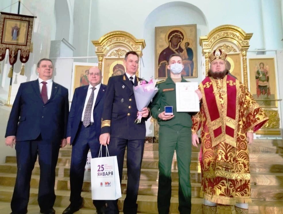 Почётным знаком святой Татианы «Молодежная степень» награжден курсант Военного института (инженерно-технического) Военной академии материально-технического обеспечения им. Генерала армии А.В.Хрулёва Почётным знаком святой Татианы «Молодежная степень» награжден курсант Военного института (инженерно-технического) Военной академии материально-технического обеспечения им. Генерала армии А.В.Хрулёва