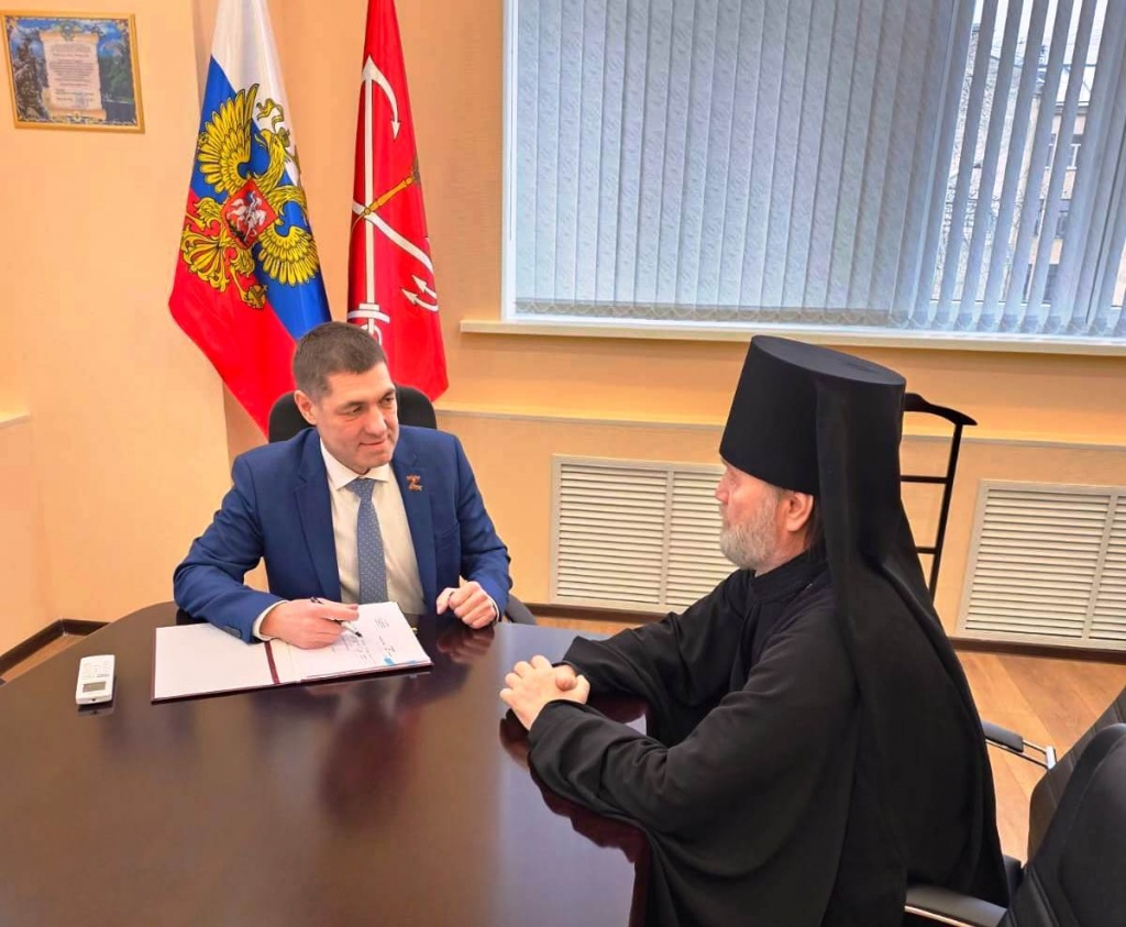 Архимандрит Алексий (Ганьжин) принял участие в юбилейном торжественном собрании Городской аварийно-восстановительной службы Санкт-Петрбурга Архимандрит Алексий (Ганьжин) принял участие в юбилейном торжественном собрании Городской аварийно-восстановительной службы Санкт-Петрбурга