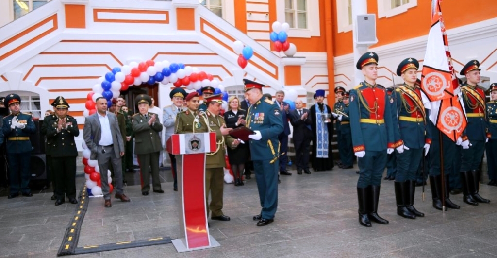 Выпускники Военного института (инженерно-технического) Военной академии МТО благословлены на дальнейшую службу Выпускники Военного института (инженерно-технического) Военной академии МТО благословлены на дальнейшую службу