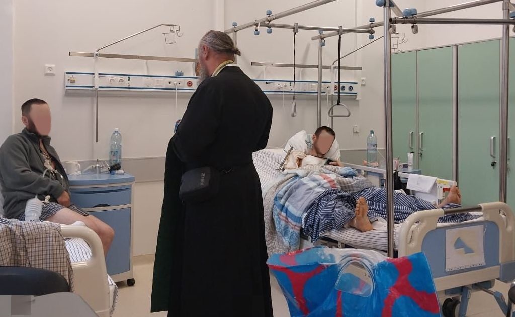 В этот день в госпитале 27 человек причастились и 1 окрестился!!! В этот день в госпитале 27 человек причастились и 1 окрестился!!!