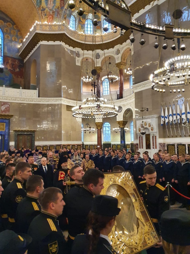 Зам. председателя Синодального отдела РПЦ Архимандрит Алексий (Ганьжин) возглавил торжественную встречу главной иконы Вооруженных Сил Российской Федерации «Спас Нерукотворный» принесенной в Санкт-Петербург Зам. председателя Синодального отдела РПЦ Архимандрит Алексий (Ганьжин) возглавил торжественную встречу главной иконы Вооруженных Сил Российской Федерации «Спас Нерукотворный» принесенной в Санкт-Петербург