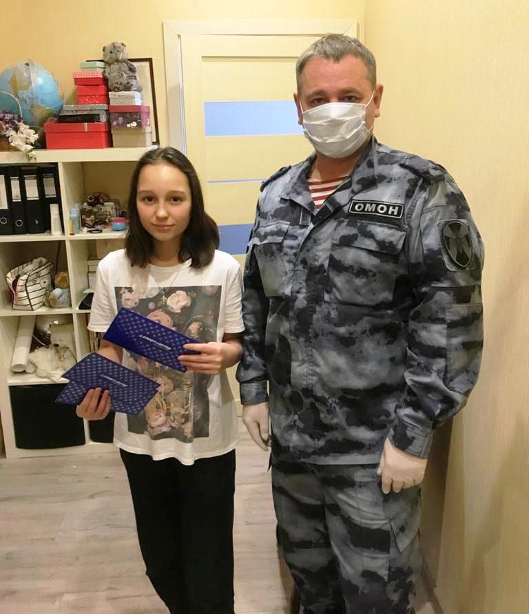 Праздник Воскресения Христова и пасхальные подарки детям погибших Воинов Праздник Воскресения Христова и пасхальные подарки детям погибших Воинов