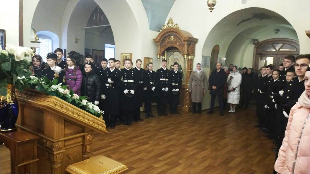 Архимандрит Алексий (Ганьжин) посетил город воинской славы Курск. По благословению митрополита Курского и Рыльского Германа отец Алексий возглавил божественную литургию в Курском Михайловском храме (морском) Архимандрит Алексий (Ганьжин) посетил город воинской славы Курск. По благословению митрополита Курского и Рыльского Германа отец Алексий возглавил божественную литургию в Курском Михайловском храме (морском)